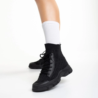 Black Friday - Отстъпки Дамски спортни обувки черни от текстилен материал Yariana Промоция