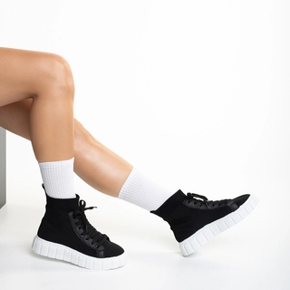 Black Friday - Отстъпки Дамски спортни обувки  черни от текстилен материал  Indya Промоция