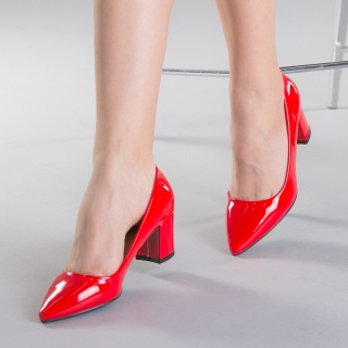 Дамски обувки  Afila червени