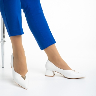 Love Sales - Отстъпки Дамски обувки  бели от еко кожа  Oria Промоция