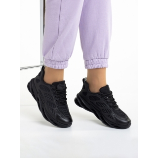 Love Sales - Отстъпки Дамски спортни обувки  черни  от еко кожа и текстилен материал  Alora Промоция