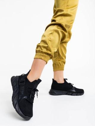 Easter Sale - Отстъпки Дамски спортни обувки черни от текстилен материал Renie Промоция